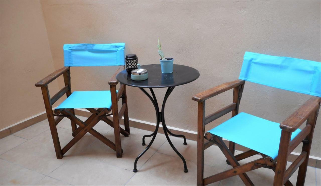Elegant And Comfortable Apartment In The City Center Ermoupoli Exterior foto